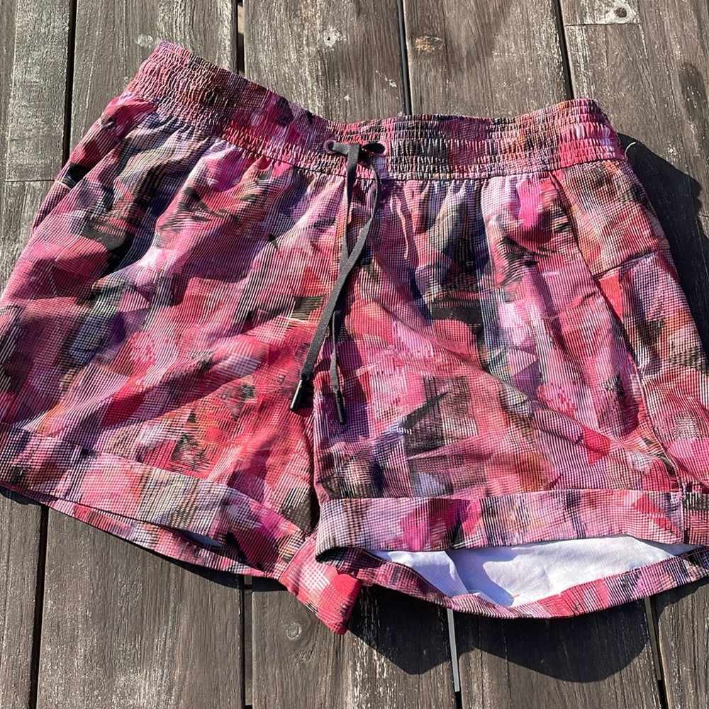 Lululemon Women’s shorts